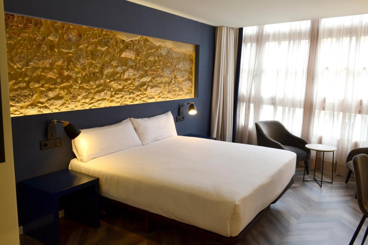 Hotel Alda Galeriآكورونيا المظهر الخارجي الصورة