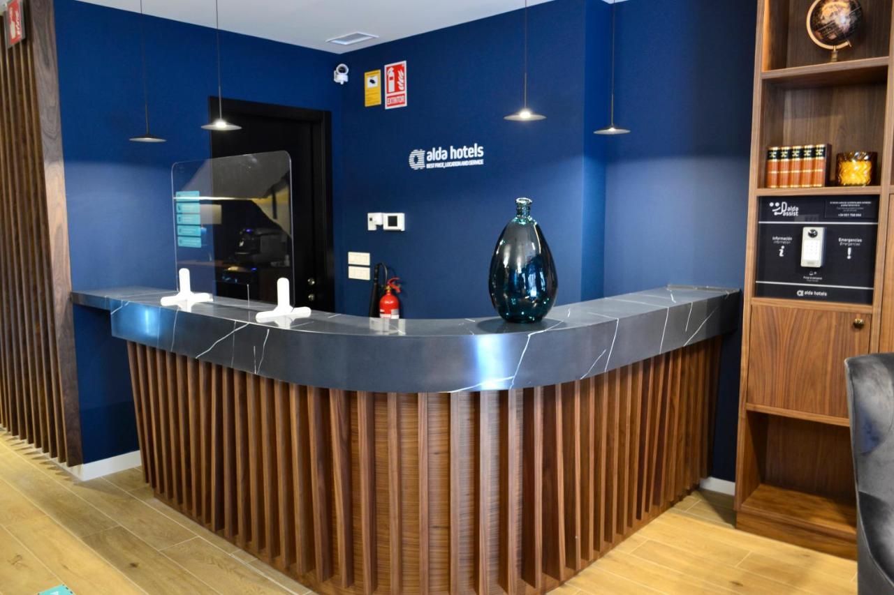 Hotel Alda Galeriآكورونيا المظهر الخارجي الصورة
